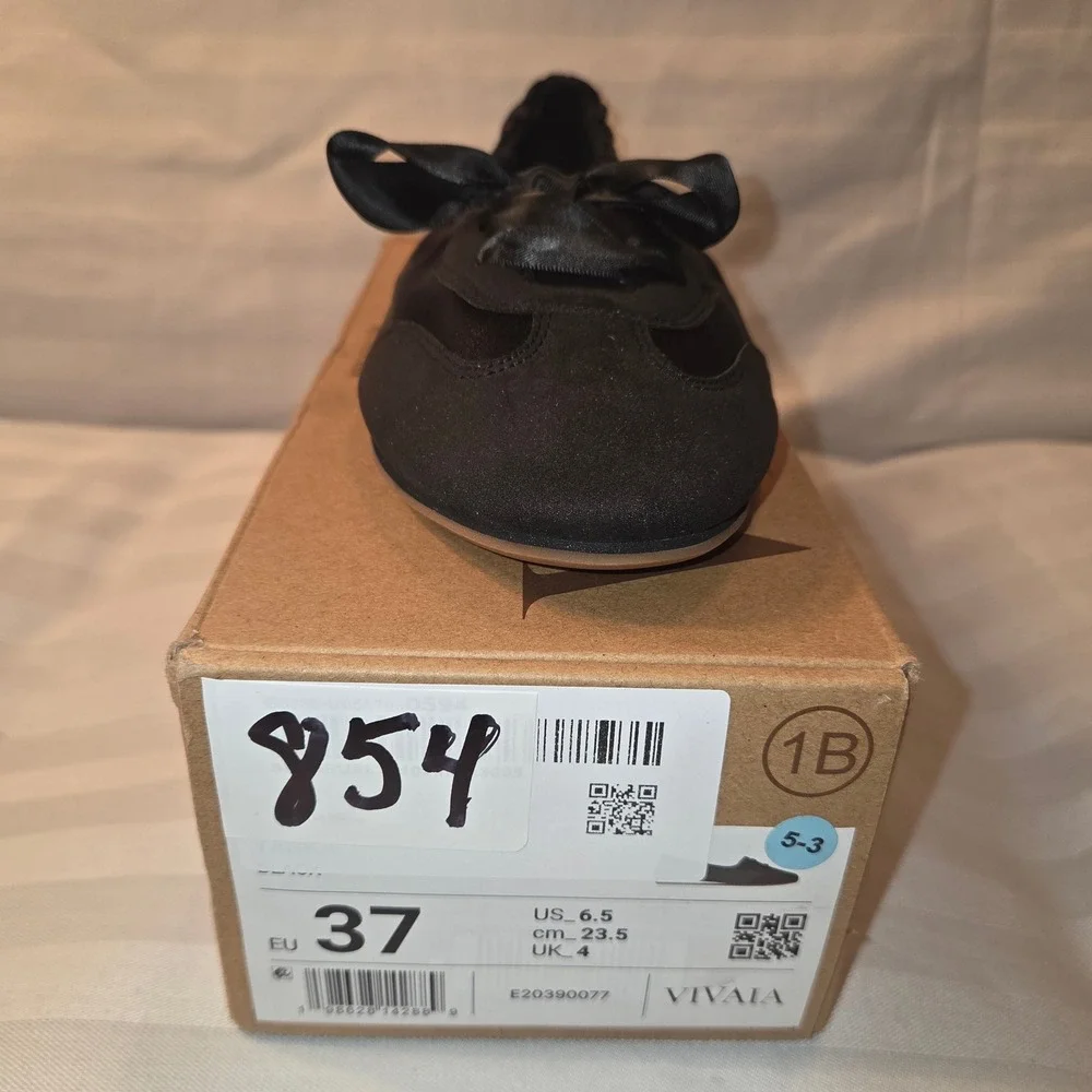VIVAIA Yanka Black Satin Round Toe Ribbon Lace Sneakerina EU 37 US 6.5 NEW